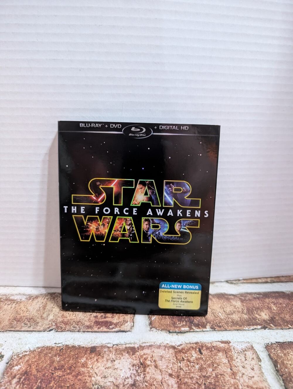 Star Wars: The Force Awakens (Blu-ray / DVD Combo, 2015) + Digital HD NEW SEALED
